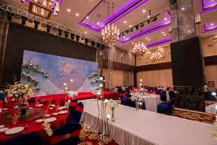 豪华宴会厅布置场景