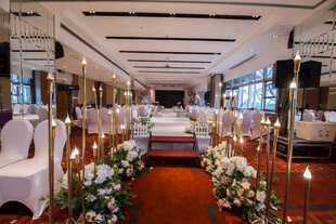 浪漫婚礼室内布置场景