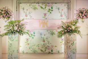 浪漫花卉婚礼装饰场景