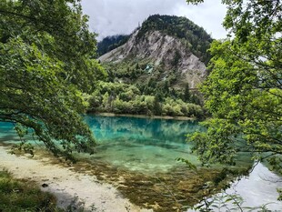 九寨沟的山水 碧湖美景