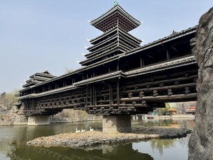 侗族风雨桥古朴建筑之美