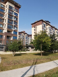 现代小区景观宁静惬意