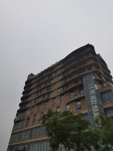城市中造型独特的高楼大厦