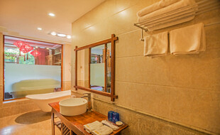 温馨浴室 尽显舒适家居氛围