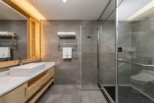 现代简约风浴室设计