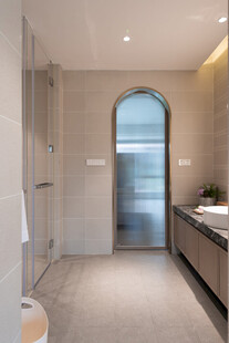 现代简约风浴室设计