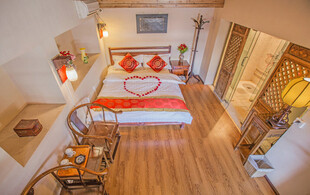 温馨现代风卧室室内场景