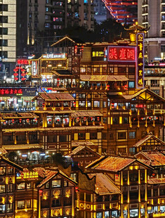 重庆洪崖洞夜景璀璨迷人