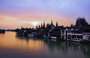 上海朱家角古镇日落