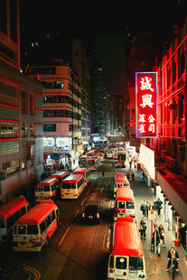 香港街头夜景繁华景象