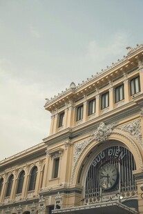 古典风格的宏伟建筑外观