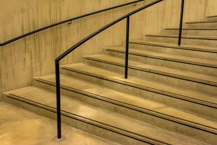 现代简约风格室内楼梯