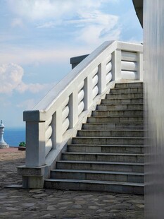 海边石阶 通往清新景致