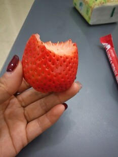 草莓 