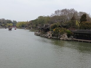 河畔风光 静谧自然景致