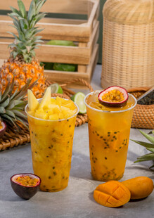 百香果菠萝冰饮 凤梨