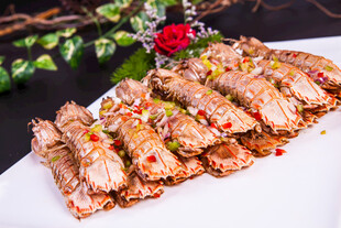 香辣美味皮皮虾