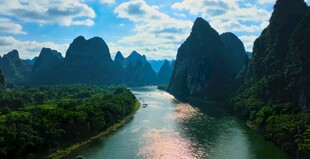 漓江山水美景如画