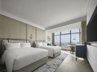 现代简约风格双床酒店客房