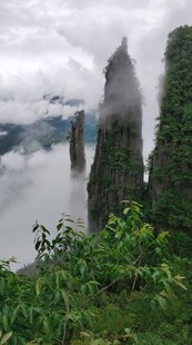 恩施大峡谷一炷香