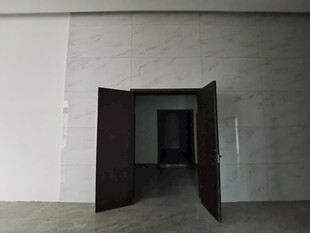 敞开的门未知空间入口