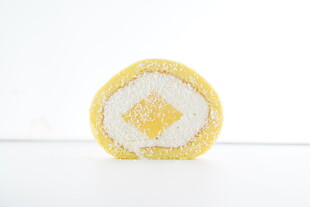 美味夹心蛋糕卷