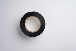 黑色绝缘胶带单卷特写
