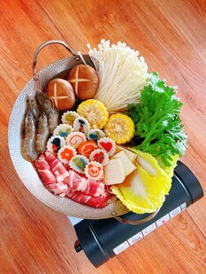 丰盛火锅食材拼盘 寿喜锅