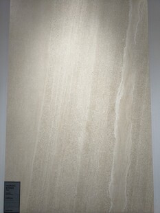 浅色纹理墙面瓷砖展示