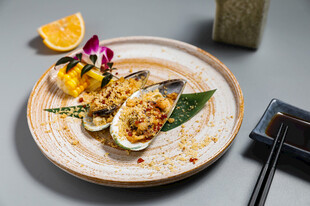 精致蒜蓉海鲜拼盘