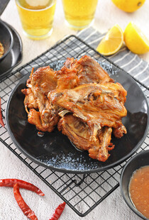 美味酱卤猪蹄诱人呈现