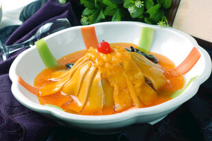 美味番茄浇汁土豆片