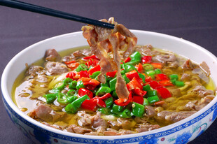 鲜香可口的酸汤肥牛