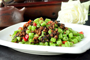 青椒豆豉炒肉丁