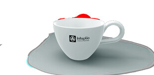 白色咖啡杯配灰色杯垫