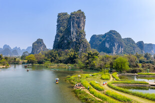 亚洲中国广西桂林阳朔遇龙河风光