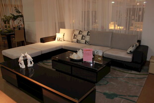 现代简约风客厅沙发组合