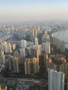 城市高楼景观俯瞰图