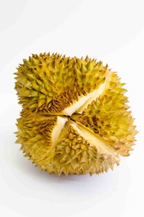 切开的榴莲果肉