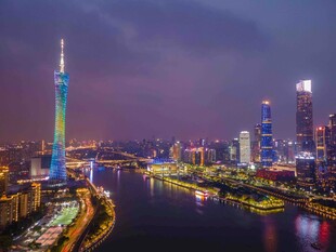 广州璀璨夜景俯瞰图