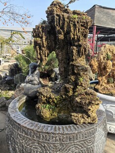 中式庭院假山景观