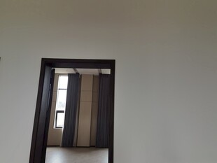 室内门框视角的空间景象