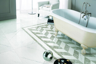 现代简约风浴室浴缸场景