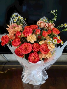 多彩鲜花花束