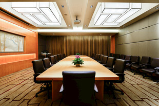 现代风格会议室场景