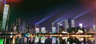 城市璀璨夜景