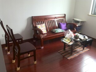 中式客厅木质家具布置