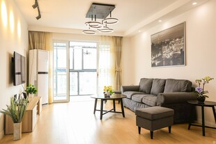现代简约风格温馨客厅