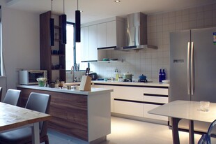 现代简约开放式厨房餐厅