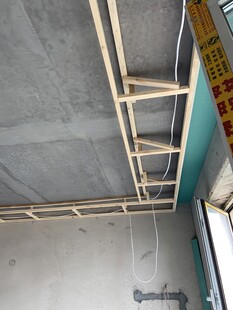室内天花板施工框架现场
